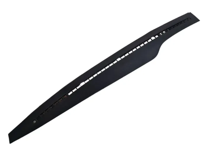 Grelha superior esquerda painel constellation 26 320 2025