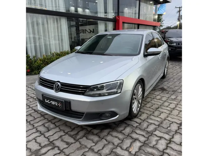 Volkswagen Jetta Highline 2.0 TSI 16V 4P Tiptronic 2014
