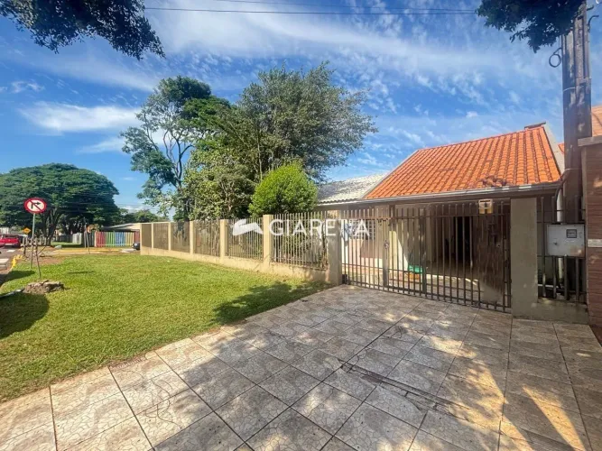 Casa à venda em ótima localização no JARDIM CONCÓRDIA, TOLEDO - PR