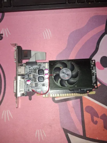 Placa de Vídeo Nvidia Afox GeForce 200 Series G210 1GB GDDR3 HDMI PCI-E