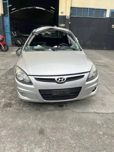 Sucata de i30 automático em perfeito estado 
