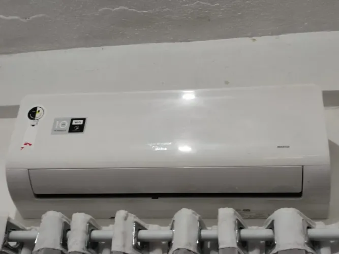 Ar condicionado Springer Inverter Technology 