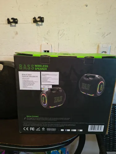 Bombox Zealot na Promoção aproveite!