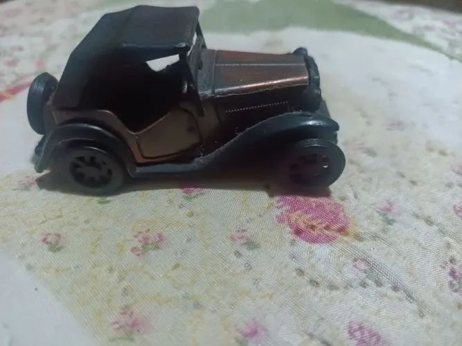 Apontador de Metal Colecionável Modelo Carro Antigo 9771AP - Die Cast