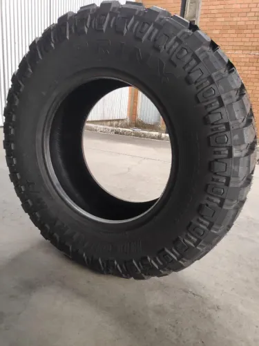Pneu 37x12,5 R20 Aro 22 PRINX M/T