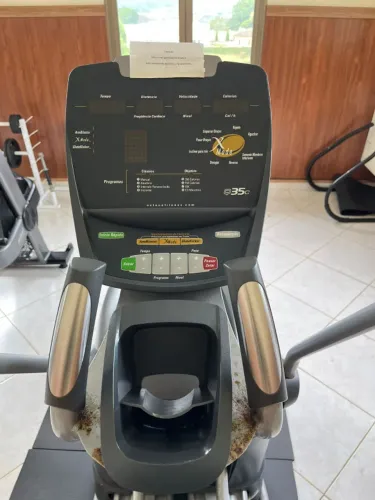 Elíptico Octane Q35c