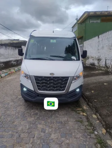 Vendo ou troco micro ônibus Volare cinco motor Cummins 