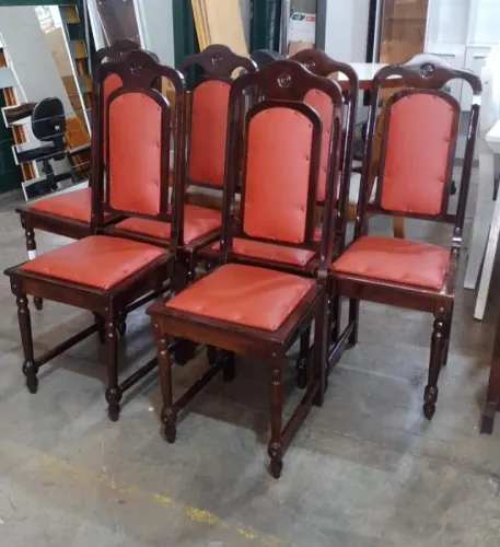 CONJUNTO DE CADEIRAS