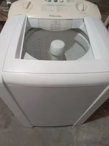 Máquina de lavar Electrolux 8kg