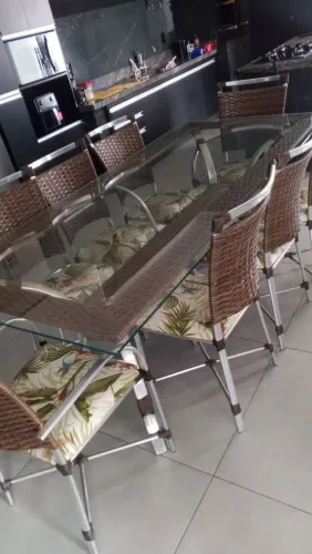 Mesa 8 cadeiras de junto 2.20 por 1.00