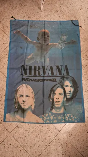 Bandeira nirvana nevermind anos 90
