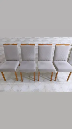 VENDE-SE 4 CADEIRAS EXCELENTES