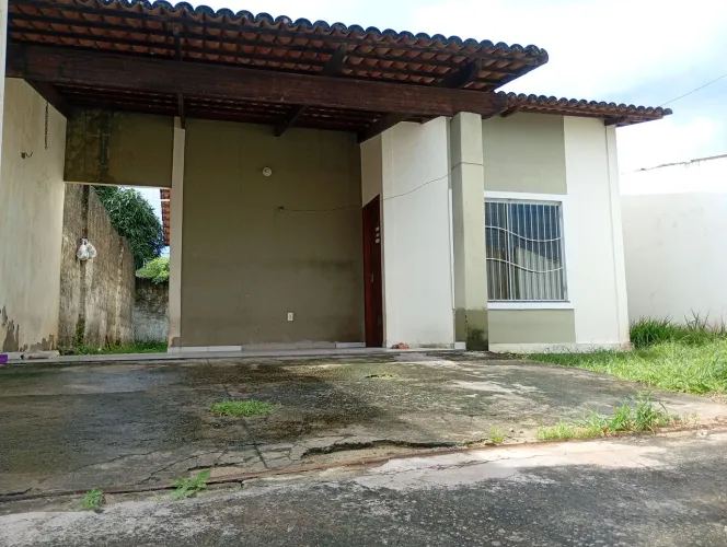 REPASSO casa em Extremoz (bairro Moinho dos Ventos)