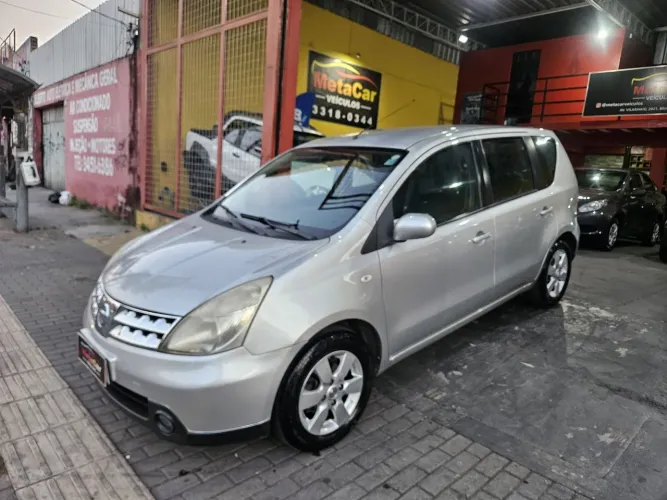 Nissan Livina SL 1.6 16V Flex Fuel 5P 2010