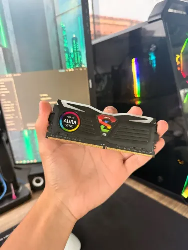 Memoria DDR4 8GB 3200mhz RGB