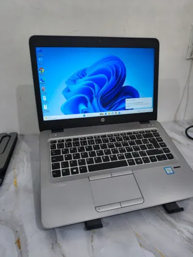 Notebook HP i5-8350u(oitava geração), 8gb memória, SSD M2 256gb, tela 14, perfeito estado