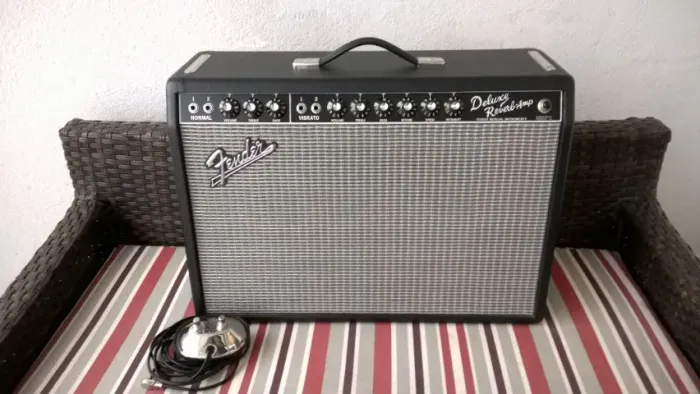 Amplificador Fender Deluxe Reverb 65 - Made in USA - Serie American Vintage