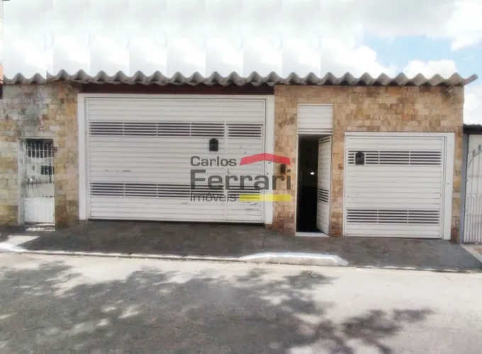 Casa na Vila Guilherme, com três moradias, 4 quartos, 3 vagas