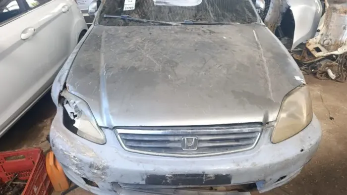 SUCATA HONDA CIVIC 2000 ( PARA RETIRADA DE PEÇAS )