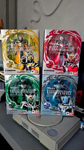 Lote Kamen Rider Wizard SH Figuarts Bandai
