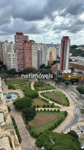 Apartamento em prédio icônico, com vista panorâmica espetacular próximo do Mercado Central