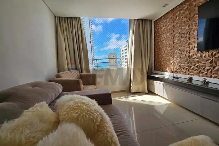 Apartamento reformado, vista mar, nascente, 3 quartos, 124m² em Boa Viagem