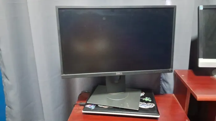 Monitor Dell 22 polegadas