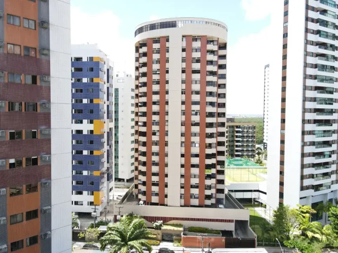 Apartamento com 3 dormitórios à venda, 90 m² por R$ 650.000,00 - Boa Viagem - Recife/PE