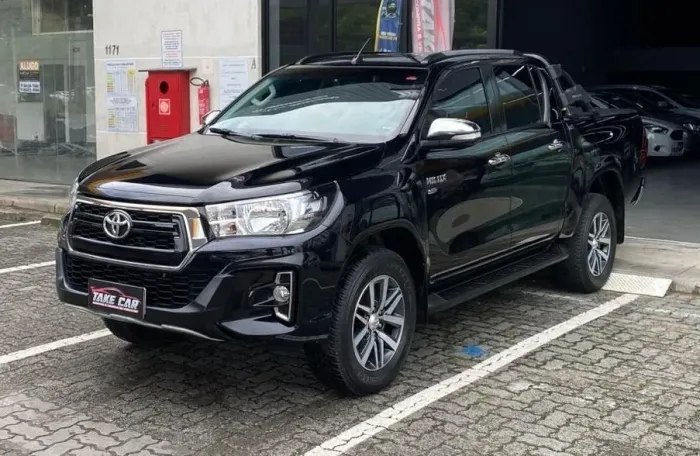 Toyota Hilux CD SRV 4X2 2.7 16V 142cv 2020