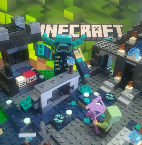 Templo do Warden 530 peças - Minecraft (blocos de montar tipo LEGO)