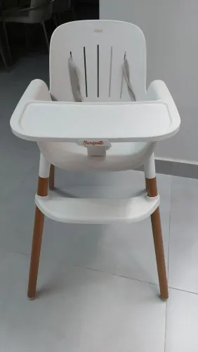 Cadeirinha de alimentação Burigotto Poke