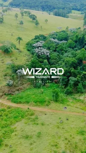 Área à venda em Canedos, Piracaia SP, com platô, cachoeira, mata nativa