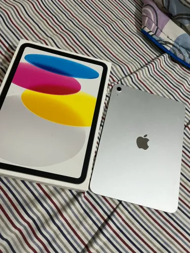 IPAD ÚLTIMA GERAÇÃO, geração 11 128gb bateria 98% com dois meses de uso
