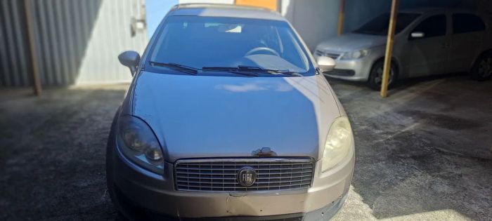 Imagem de Fiat Linea Essence 1.8 Flex 16V 4P 2013