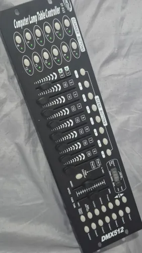 Mesa Controladora DMX 512 Showtec