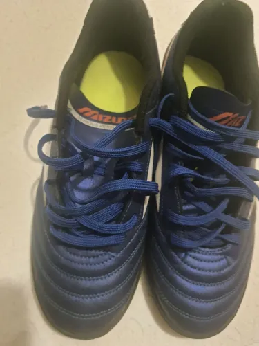 Chuteira MIZUNO MORELIA CLUB (n?38)