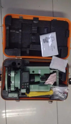 Equipamento Topografia