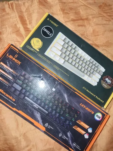 Teclados mecânicos