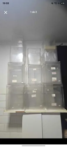 Caixa de acrílico para expor cereais
