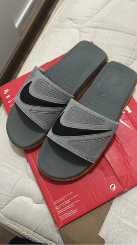 Sandália Nike Air Max Cirro 40,5