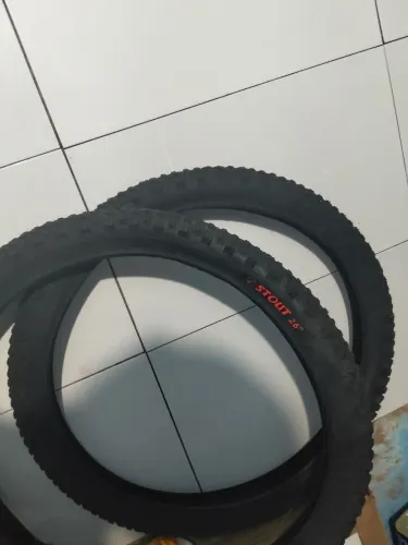 Pneu de bicicleta aro 26