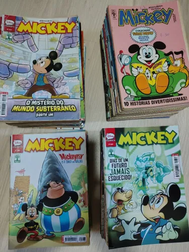 Gibis do Mickey, da Disney, venda avulsa. 