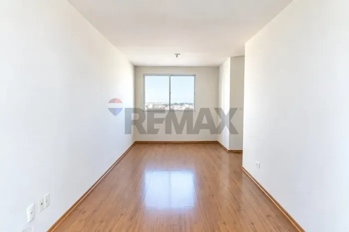 Apartamento 55m² com 2 Quartos 1 vaga no Bairro Pinheirinho Curitiba