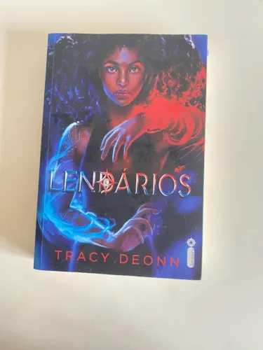 Lendários - Tracy Deonn Livro