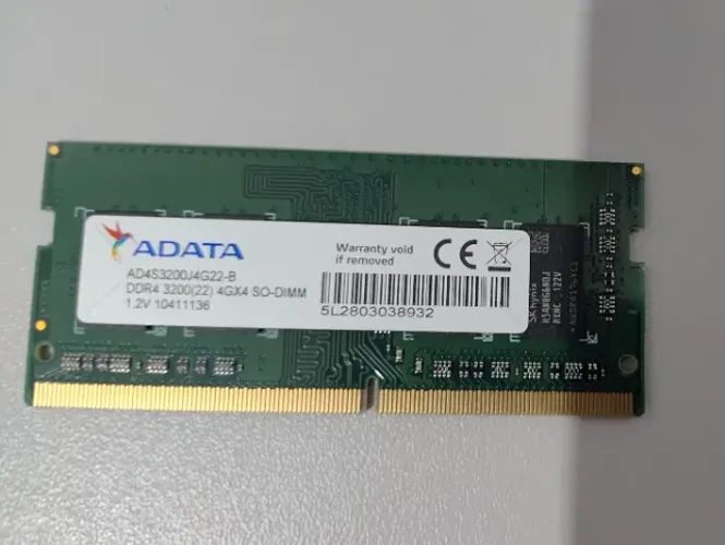 Memória RAM DDR4 4GB 3200GHz Adata