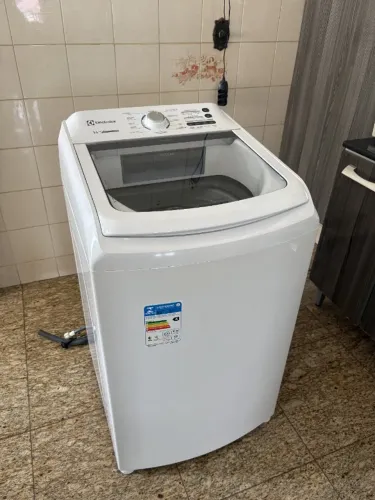Máquina de Lavar Electrolux Essential Care de 14 kg