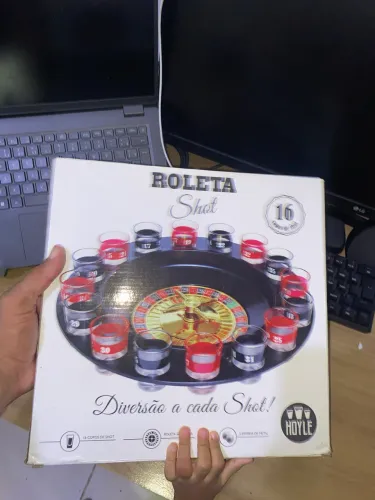 Roleta shot da marca hoyle