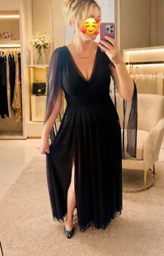 Vestido preto de festa