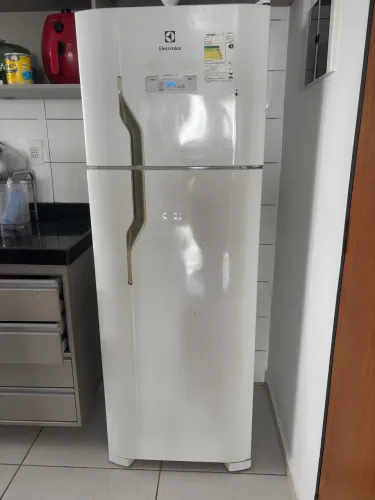 Vendo Geladeira Frosfree