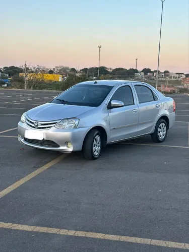 Toyota Etios X Sedan 1.5 Flex 16V 4P Mec. 2017